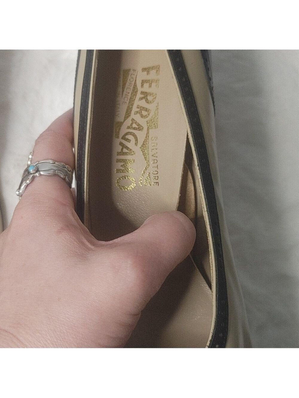 Vintage Salvatore Ferragamo Spectator Pumps 10AA Made In Italy Black/Taupe - Picture 11 of 11